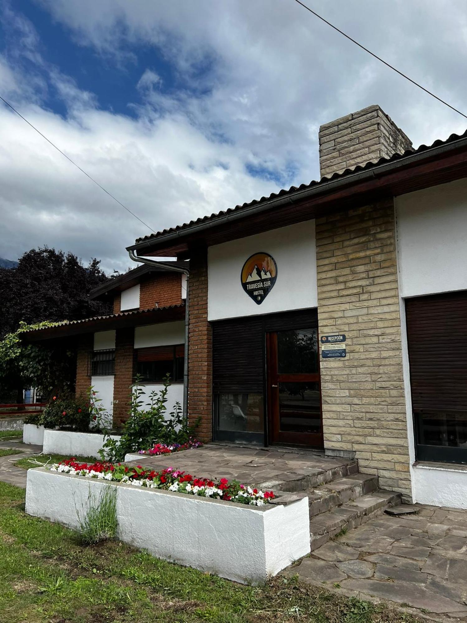 Travesia Sur Hostel El Bolsón Eksteriør bilde
