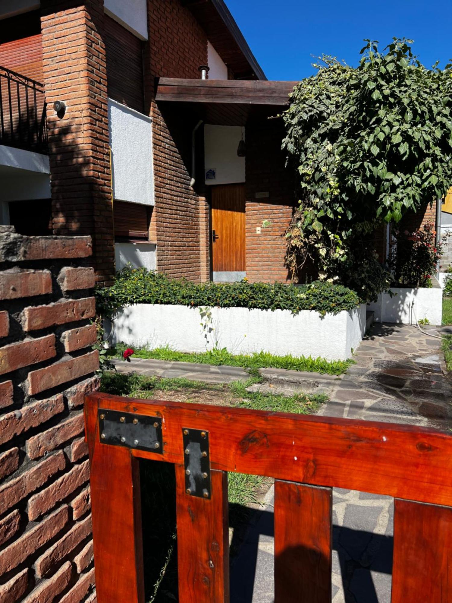 Travesia Sur Hostel El Bolsón Eksteriør bilde